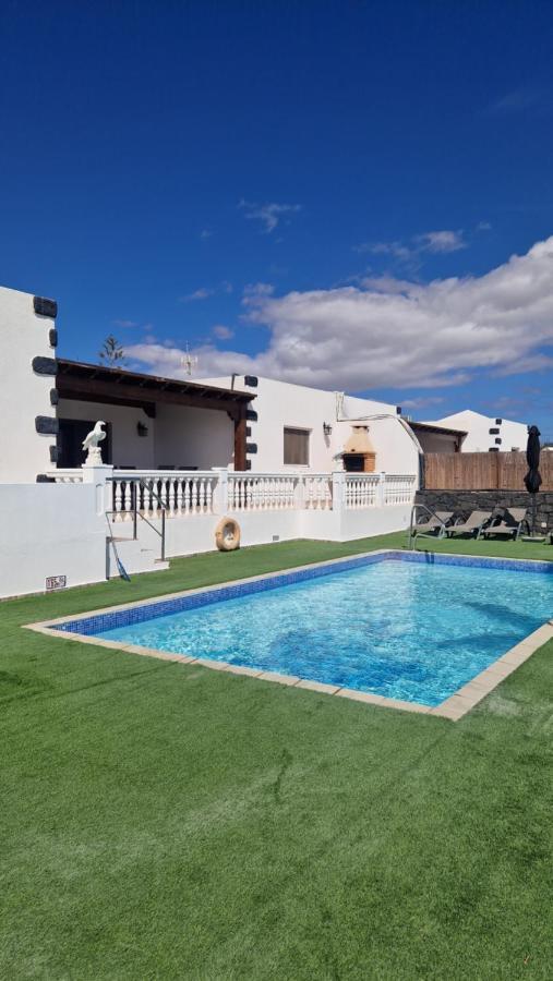 Villa Vinsta Playa Blanca  Buitenkant foto