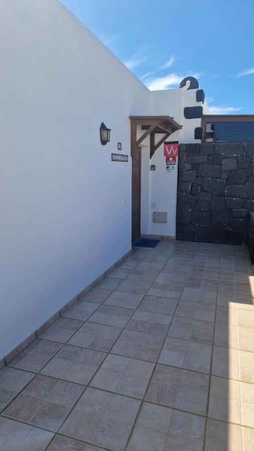 Villa Vinsta Playa Blanca  Buitenkant foto